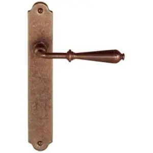 Nuova Collezione Maniglia UTENSIL LEGNO modello FM310 con molla per porta interna su placca con foro normale in ferro ruggine