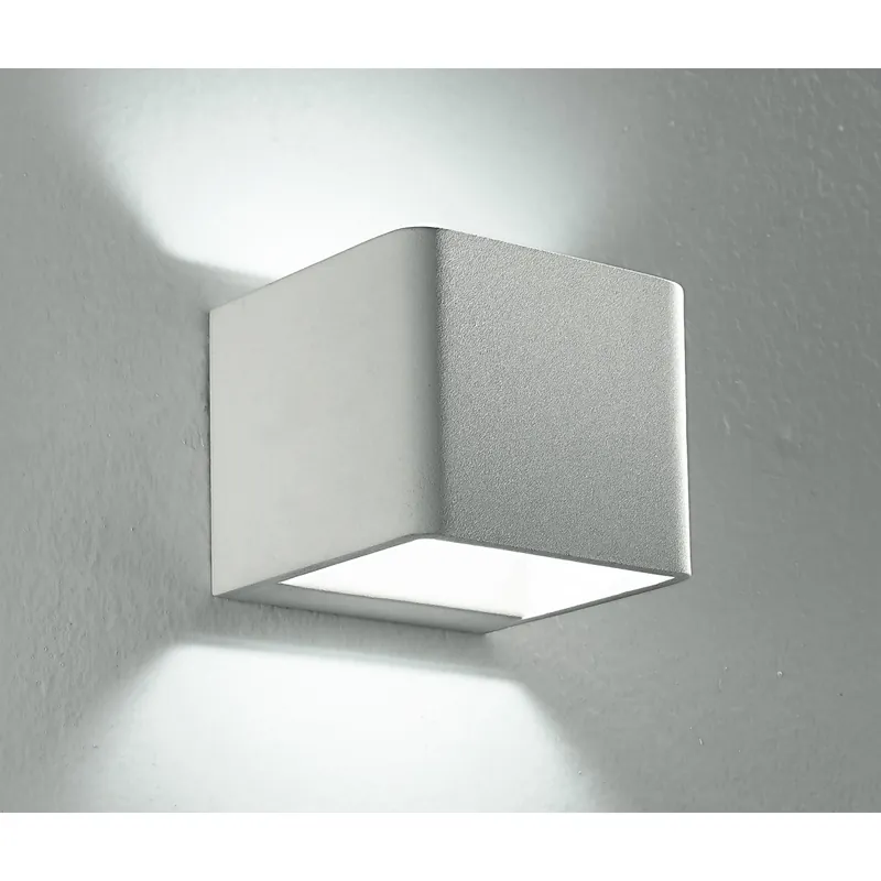 Subito Disponibile Lampada da Parete cubica Bianca a Led 6W Adatta per corridoio, scale e camera
