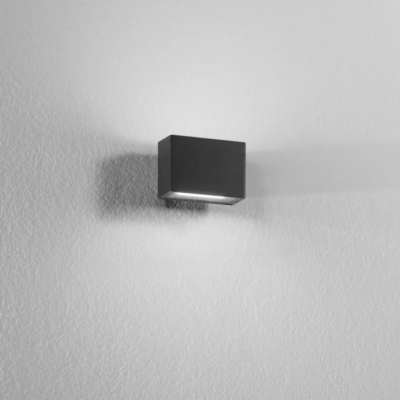 Miglior Prezzo Applique da Esterno a LED Bi-Emissione 2 Misure