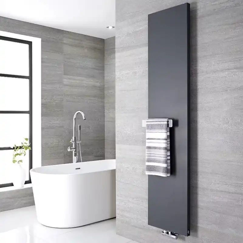 Radiatore di Design Verticale con Porta Asciugamani in Acciaio - Attacco Centrale - Antracite - 1820mm x 400mm - Rubi Prezzo Di Fabbrica