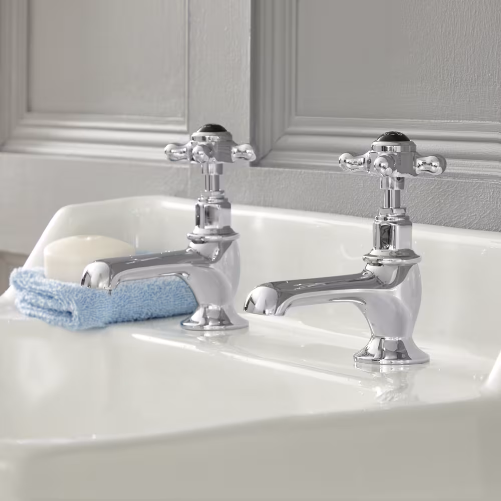 Prezzo Ridotto Coppia Rubinetti Singoli per Lavabo Design Tradizionale Finitura Cromata e Nera con Maniglie a Croce - Elizabeth