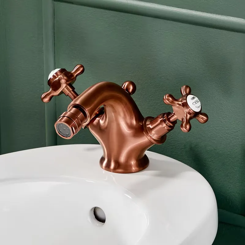 Prezzo Scontato Rubinetto Miscelatore Bidet Monoforo Design Tradizionale con Maniglie a Croce Disponibile in Diversi Colori - Elizabeth