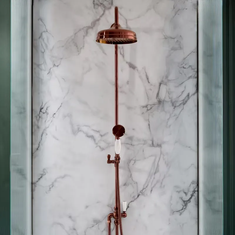 Hudson Reed Elizabeth - Colonna Doccia Retro con Soffione Rotondo da 194mm e Doccetta (senza Miscelatore Doccia) - Rame Satinato Promo Stagionale