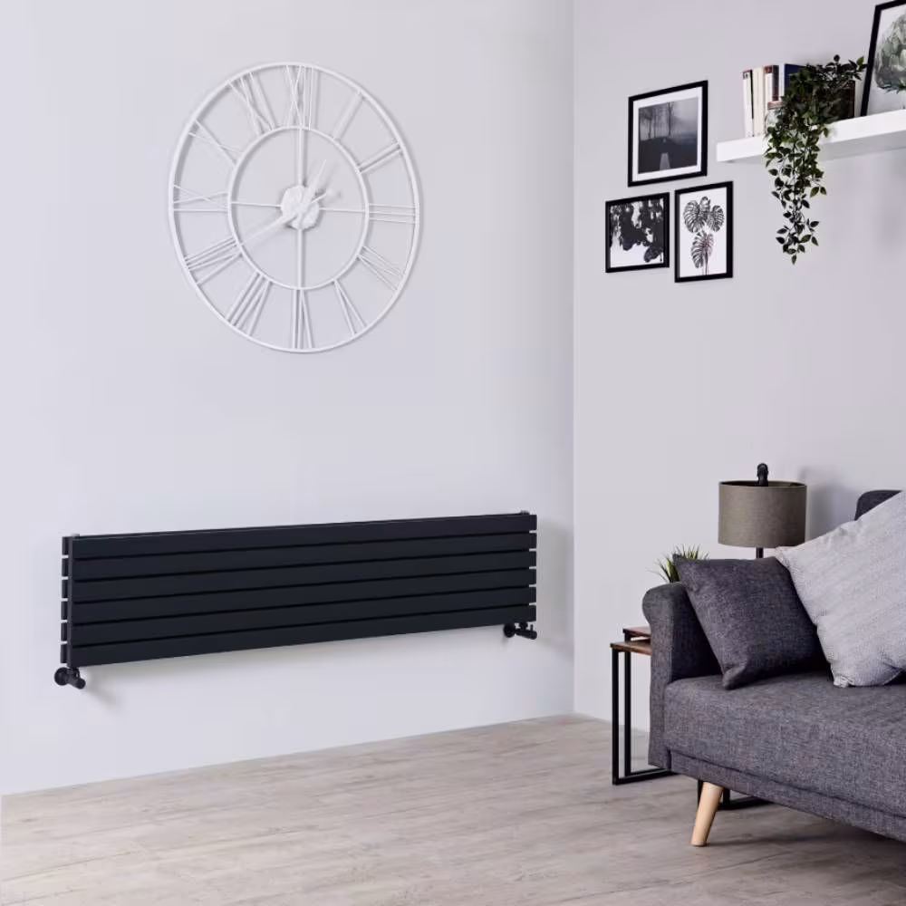 Radiatore di Design Orizzontale Moderno - Pannello Singolo o Pannello Doppio - Nero - 354mm x 1600mm - Sloane Quantità Limitata