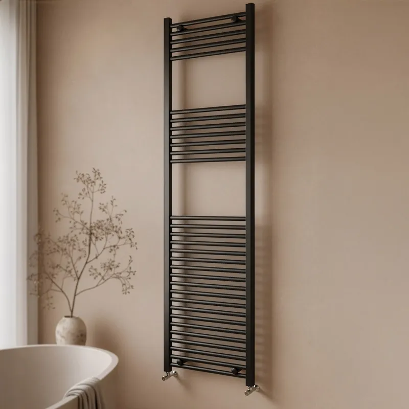 Termoarredo Scaldasalviette Bagno ad Acqua Nero 1800x500 - Interasse 450 mm SARA Occasione Imperdibile