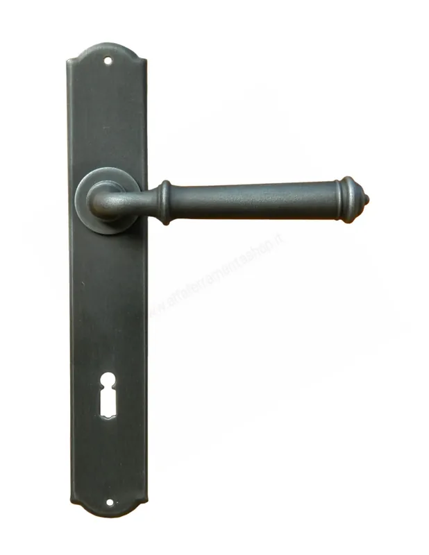 Galbusera Maniglia per porte su placca in ferro battuto cod. 1899 Prezzo Basso