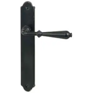 Maniglia UTENSIL LEGNO modello FM310 con molla per porta interna su placca con foro normale in ferro nero italiano Ultima Occasione