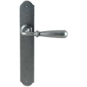 Maniglia UTENSIL LEGNO modello FM030 per porta interna su placca con foro yale in ferro argento antico Compra Adesso