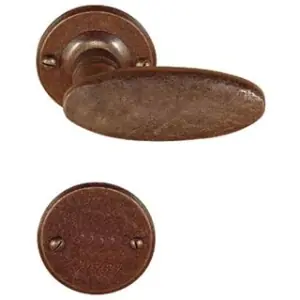 Promo Stagionale Maniglia UTENSIL LEGNO modello FM334 per porta interna su su rosetta e bocchetta con foro yale in ferro ruggine
