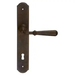 Maniglia FEROTEK modello 09003 per porta interna su placca con foro normale in ferro vecchio Nuova Collezione