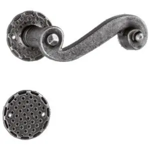 Maniglia DIDIEFFE modello DOLOMITI per porta interna su rosetta e bocchetta con foro yale in ferro silver Nuovo Arrivo