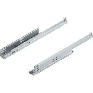 Guida BLUM modello 550H.T tandem estrazione parziale, 30 kg, LN 450 mm, per adattatore, sinistra/destra con tip-on, zincato Offerta Limitata