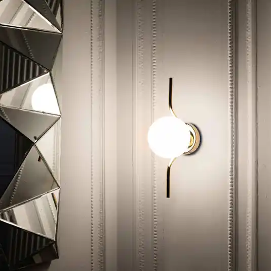 Applique LED Le Vita con vetro opale Prezzo Basso