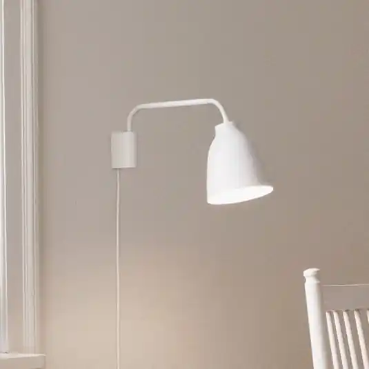 Offerta Limitata FRITZ HANSEN Caravaggio applique, bianca