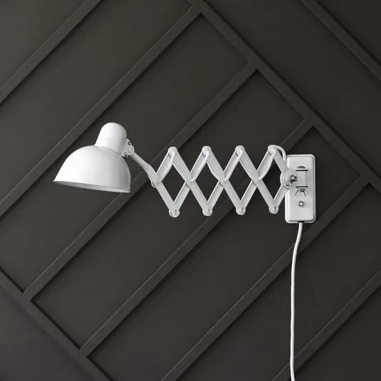 Non Perdere FRITZ HANSEN Kaiser Idell 6718-W bianco lucido