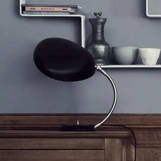 Consegna Rapida GUBI Cobra lampada da tavolo di design, nero