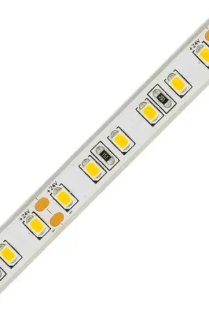 Economico EVN STR6724 Striscia LED IP67 5m 48W 2.700K