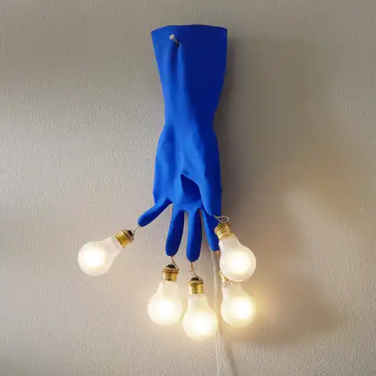 Solo Oggi Ingo Maurer Luzy on the Wall applique LED