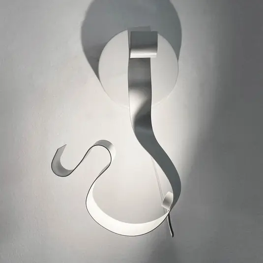 Promo Stagionale Knikerboker Curve applique LED di acciaio, bianco