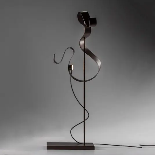 Direttamente Dal Produttore Knikerboker Curve lampada LED da tavolo, caffé