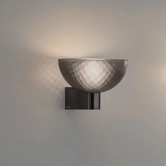 Kartell Fata applique LED grigio fumè Consegna Rapida