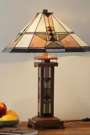 Lampada da tavolo Leondra in stile Tiffany Compra Online