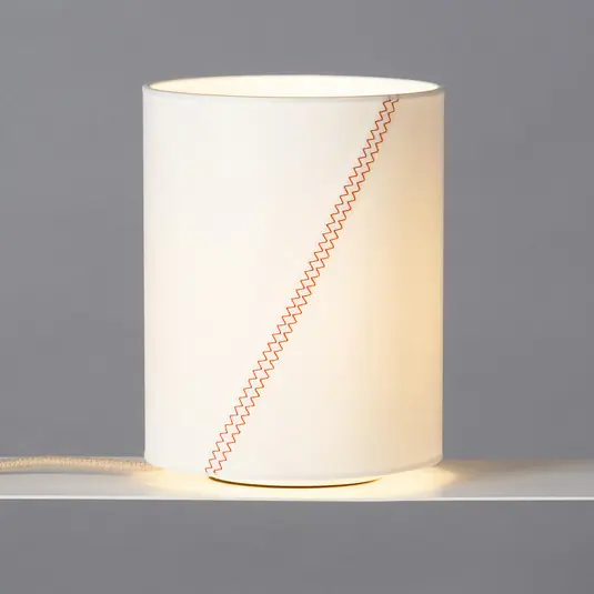 Lampada da tavolo Piroscafo N°17 vela bianco/rosso Occasione