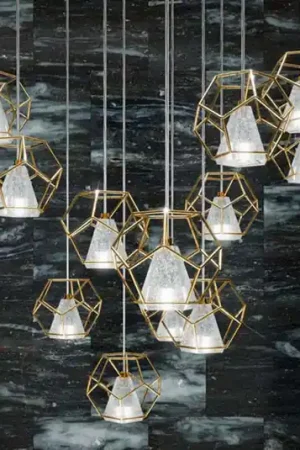 Lampada a sospensione Incanto, oro 24 carati, versione a 5 luci Subito Disponibile