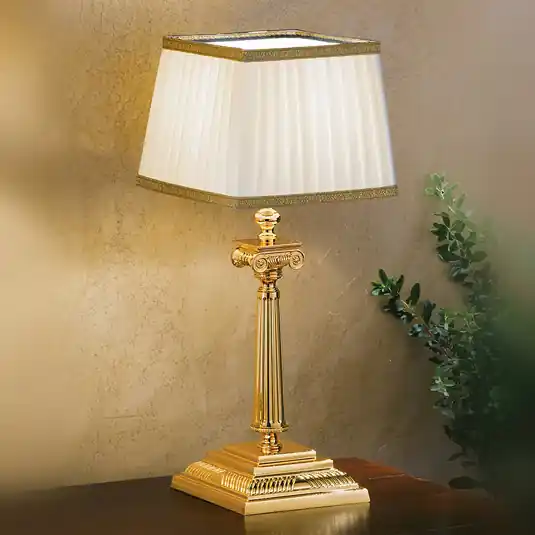 Lampada da tavolo Sarafine, bianco/oro, paralume in pongé, altezza 41 cm Super Prezzo