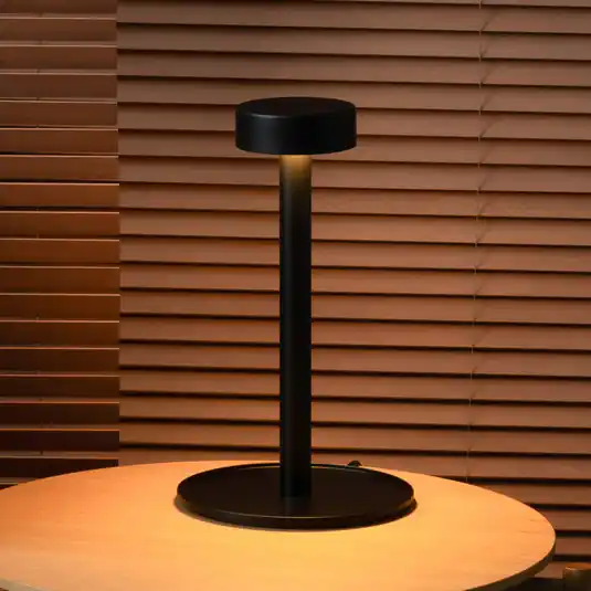 Milan Peak Lane lampada LED da tavolo, di design Ultimissimo Modello
