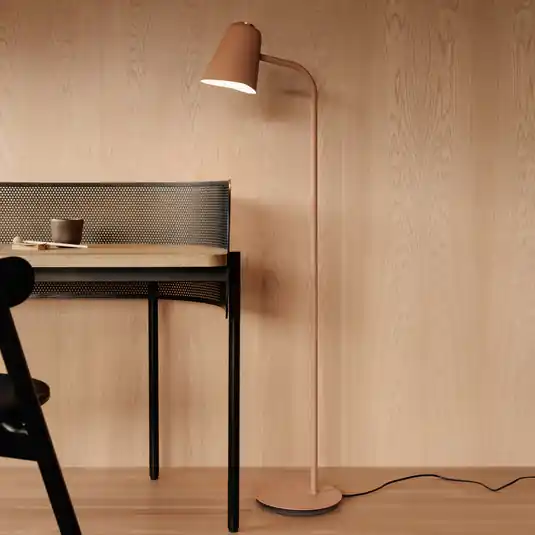 Northern Me dim piantana LED dimming beige Promozione Esclusiva
