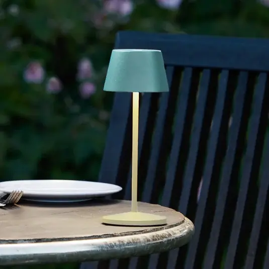 LOOM DESIGN Lampada da tavolo LED ricaricabile Modi Micro, IP65, verde Compra Online