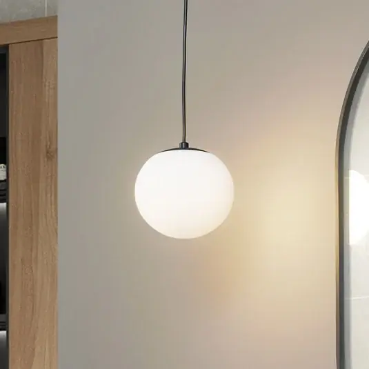 Offerta Lucande lampada a sospensione Bidolo, nero, vetro, Ø 15 cm, IP44