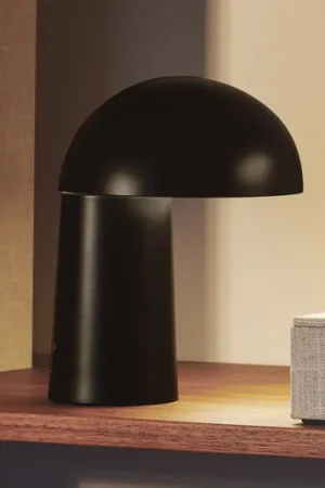 Lampada da tavolo a LED ricaricabile Faye Portable, nera, dimmerabile, USB Occasione Imperdibile