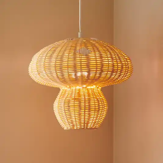 Subito Disponibile Lampada a sospensione Allie, rattan, forma a fungo, marrone naturale
