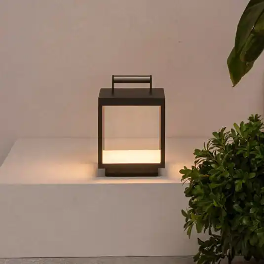 Vendita Finale Lampada LED da tavolo Kerala, grigio scuro, alluminio, altezza 26,8 cm