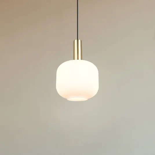 Sconto Lampada a sospensione Diva, a 1 luce, color ottone, opale, metallo, vetro