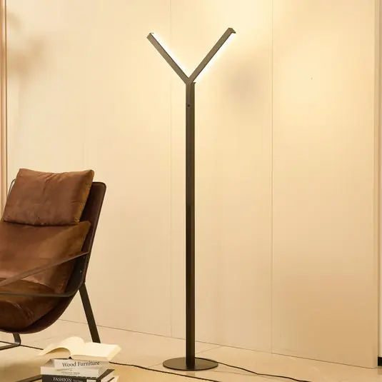 Lucande Piantana LED Ilian, nero, metallo, CCT, dimmerabile Compra Online