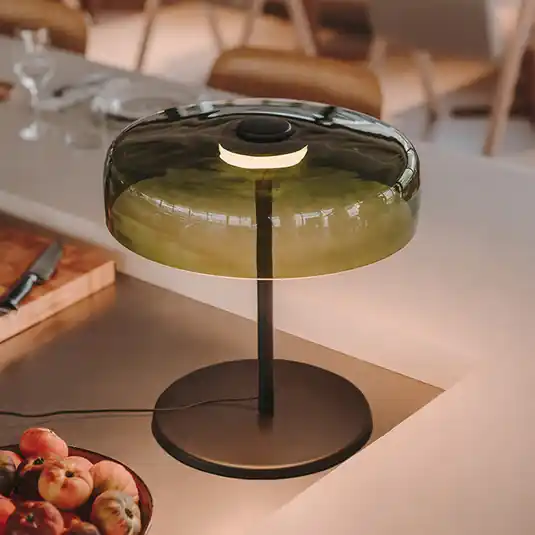 Promozione Esclusiva LEDS-C4 Lampada da tavolo LED Levels, Ø 42 cm, verde, vetro, CCT