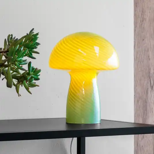 Lampada da tavolo Dyberg Larsen Mushroom, verde, altezza 23 cm, vetro Offerta