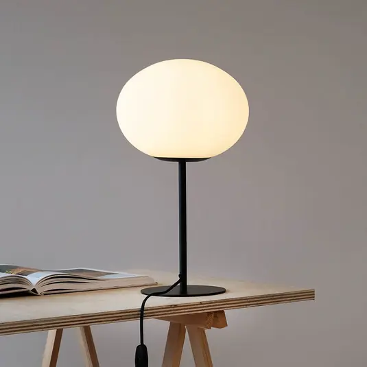 Prezzo Di Fabbrica Lampada da tavolo Dyberg Larsen Princess, opale/nero, 48,5 cm