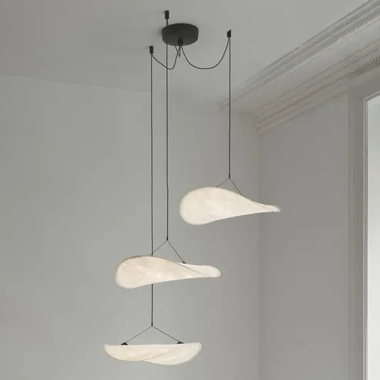 Offerta Speciale Lampada LED a sospensione New Works Tense, bianca, Ø 152 cm, a 3 luci